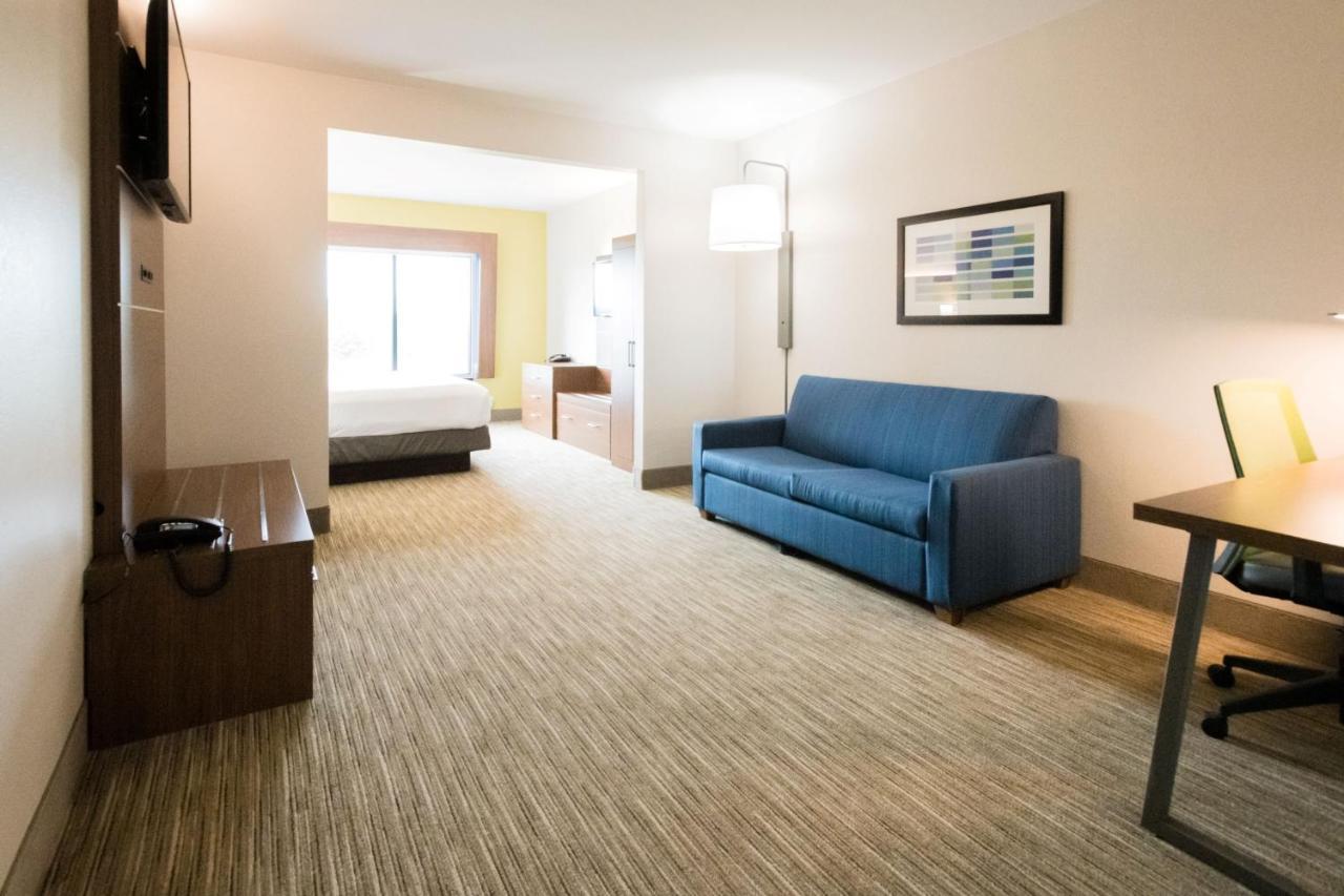 Holiday Inn Express & Suites Lexington North West-The Vineyard By Ihg Екстер'єр фото