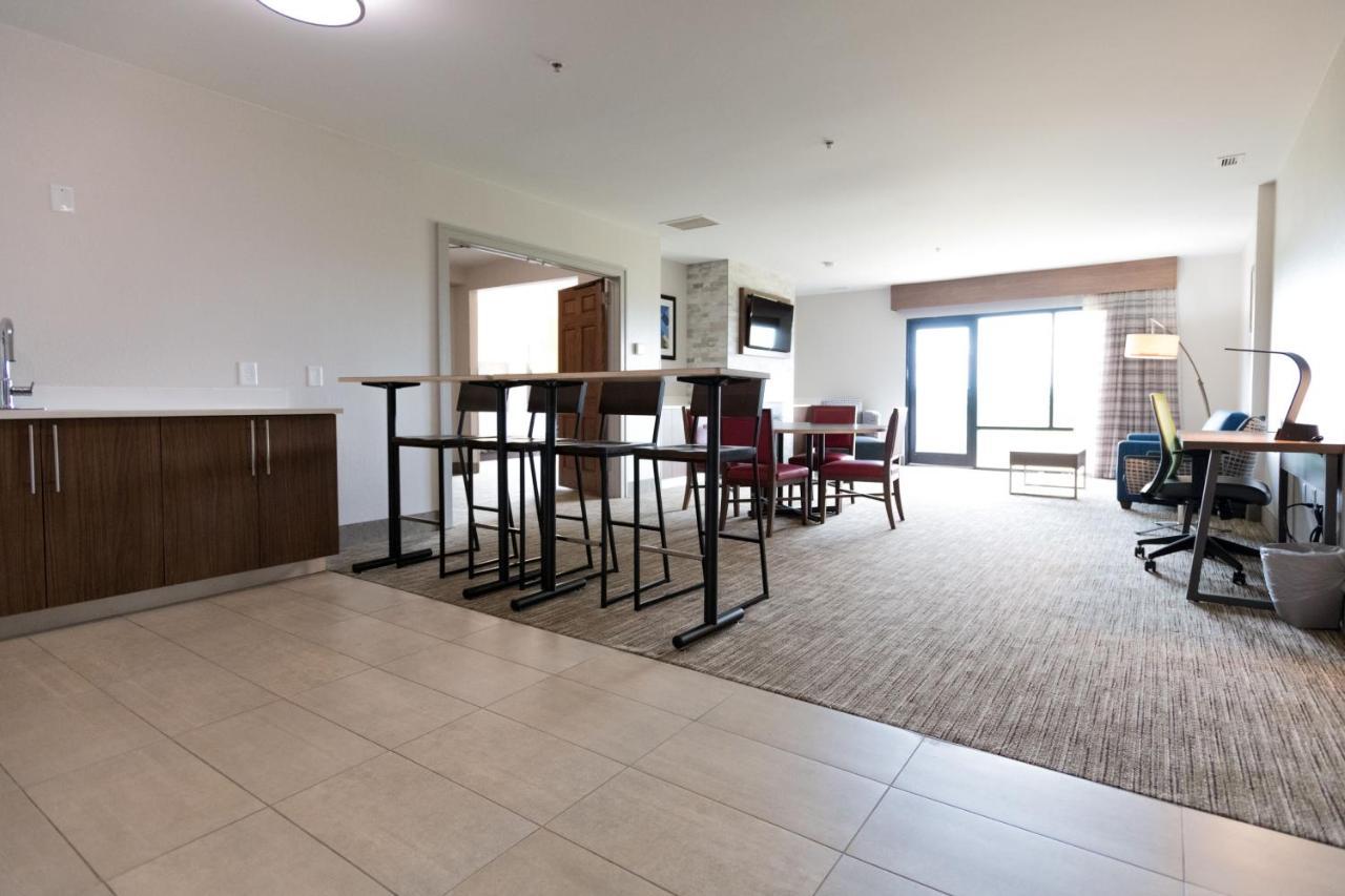 Holiday Inn Express & Suites Lexington North West-The Vineyard By Ihg Екстер'єр фото