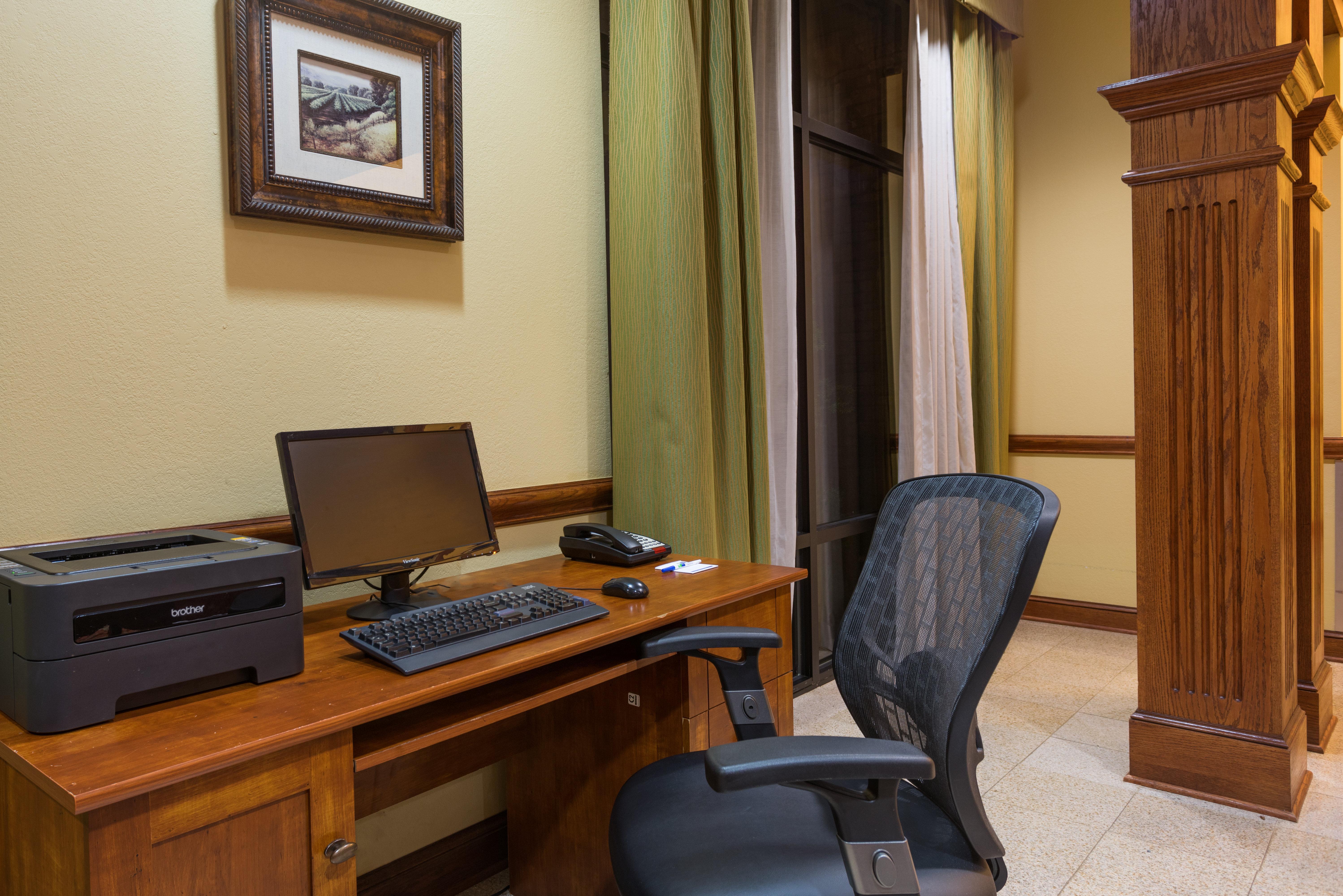 Holiday Inn Express & Suites Lexington North West-The Vineyard By Ihg Екстер'єр фото