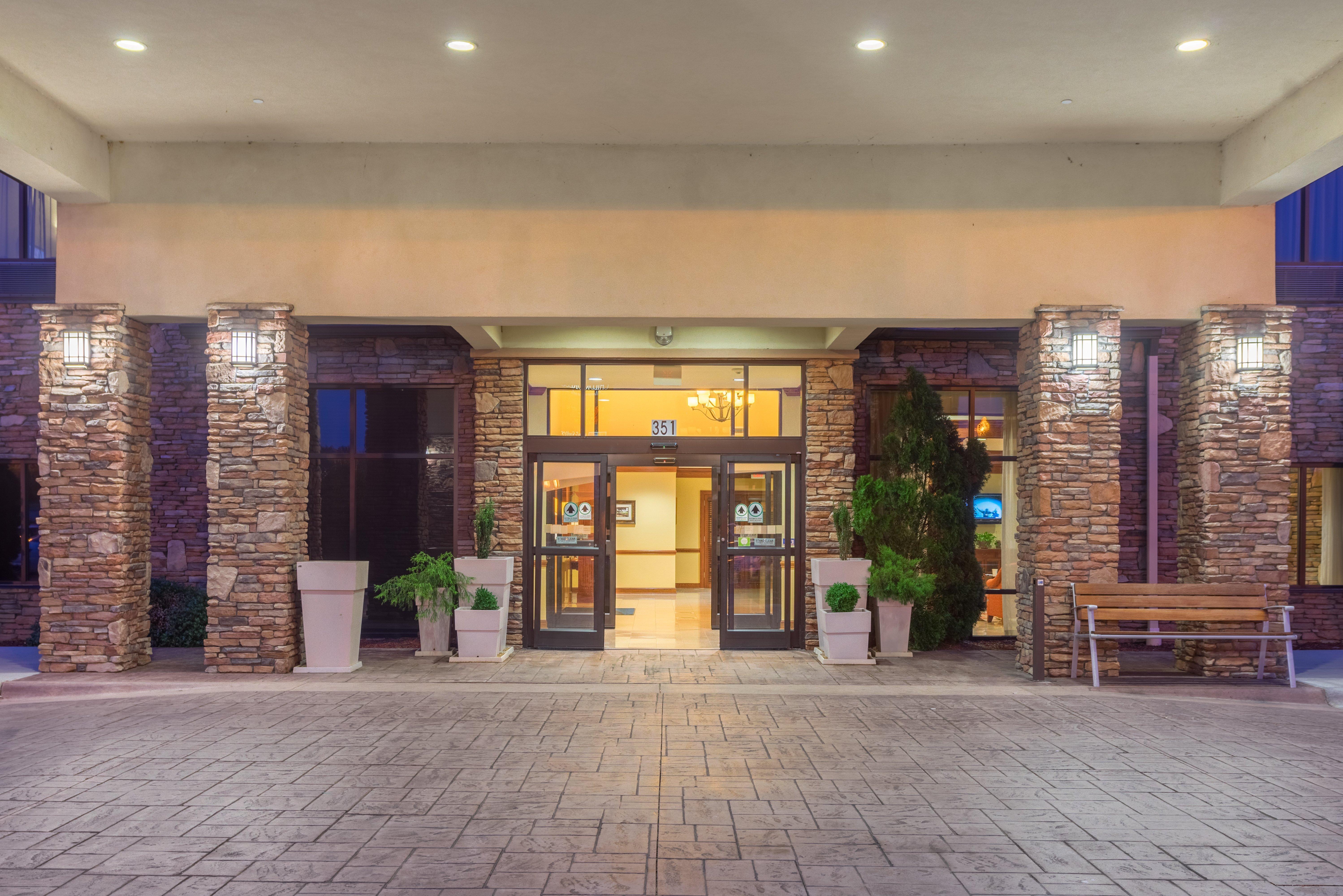 Holiday Inn Express & Suites Lexington North West-The Vineyard By Ihg Екстер'єр фото