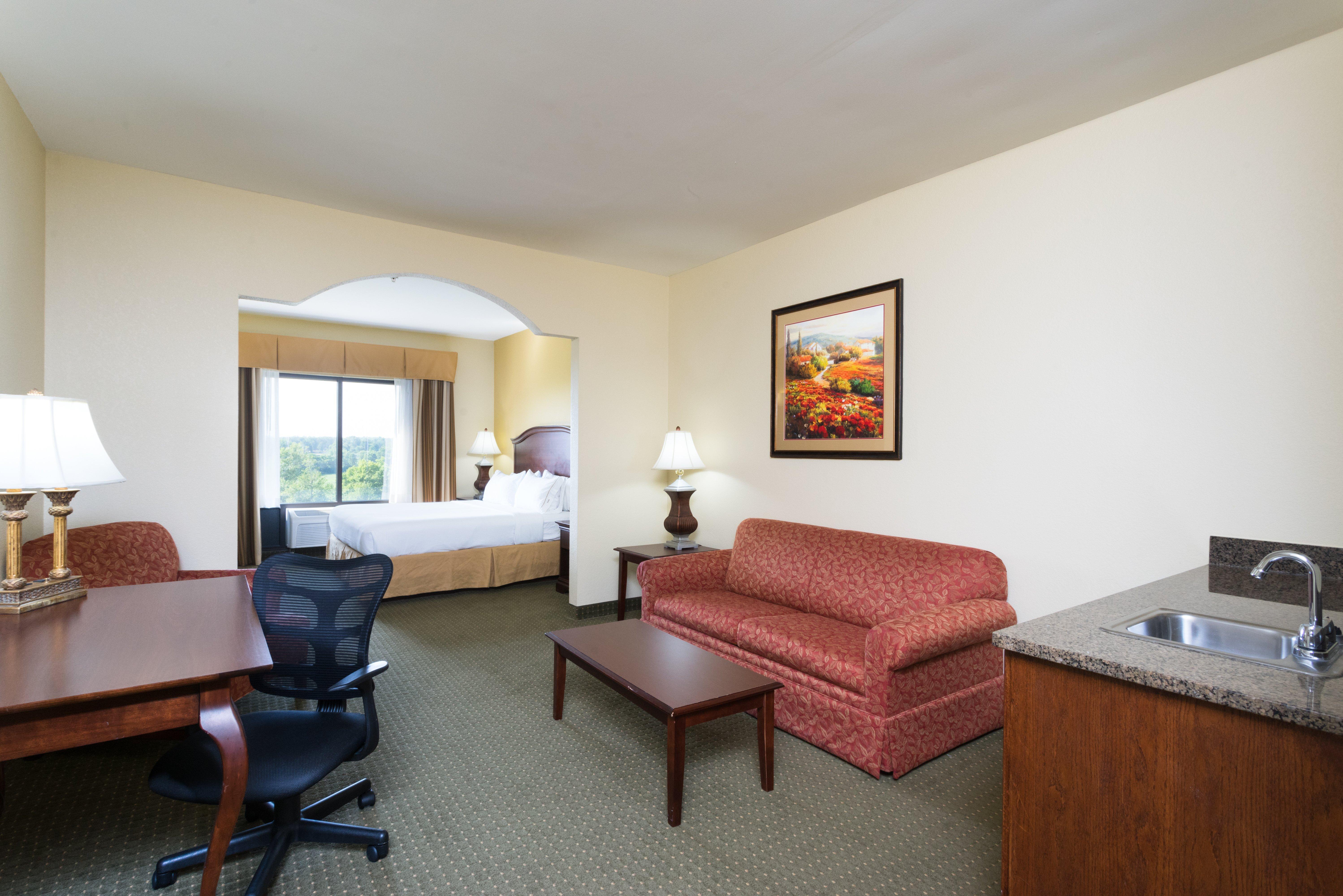 Holiday Inn Express & Suites Lexington North West-The Vineyard By Ihg Екстер'єр фото